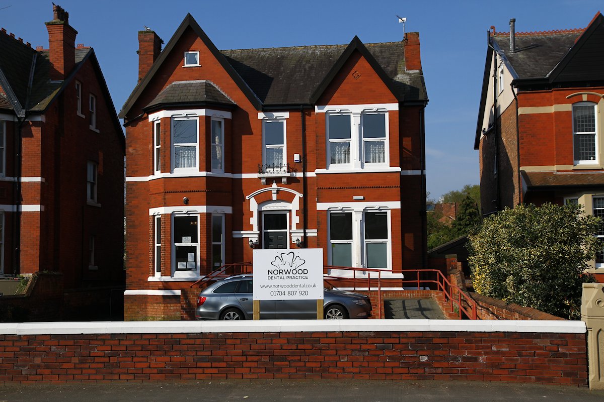 Dentist in Southport - Norwood Dental Practice buidling